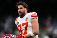 Travis Kelce sings 22 while giving parenting advice